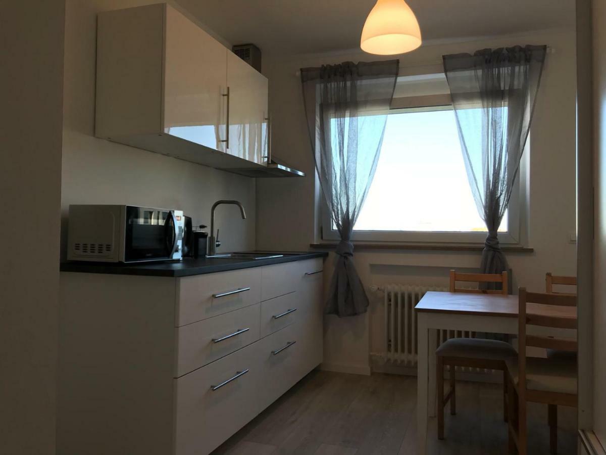 Pension Qmt Ройтлинген Экстерьер фото